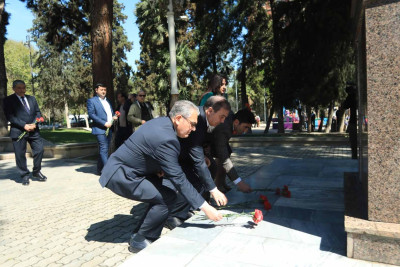 Qəmbər Hüseynlinin 108 illiyi qeyd olunub