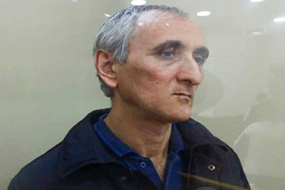 Məhkumun məhkəmə baxışı müvəqqəti dayandırılıb