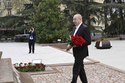 Prezident İlham Əliyev Nizami yurdunda səfərdədir