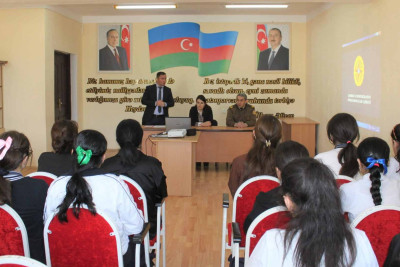 FHN-in nümayəndələri gəncləri maarifləndiriblər