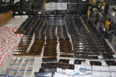 Nəqliyyat vasitəsindən aksizsiz siqaretlər aşkar edilib