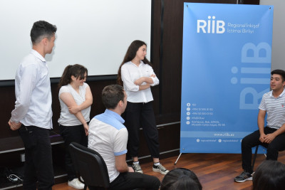 RİİB könüllülərinə təlim keçirilib