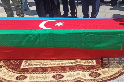 Şəhərimizdə dəfn olunan daha 4 şəhidin məkanı dəyişdirilib