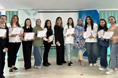 Təlimdə 45-dən çox gənc iştirak edib