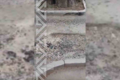 Kəsişmədəki çöküntü sürücülərə maneə törədir