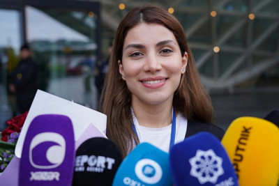 Vətənə qayıdan Ülviyyə: “Qələbəmi yeni nəsil şahmatçılara həsr edirəm”