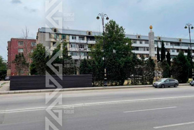 Sakinlər parkın hasara alınması ilə bağlı narazılıq bildirirlər