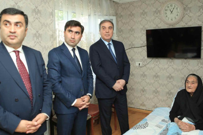 Milli Qəhrəman adı verilən Natiq Qasımovun ailəsi ziyarət olunub