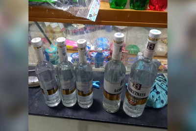 “Ailə” marketində saxta alkoqollu içkilər aşkar edilib