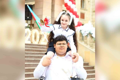 9-cu və 11-ci sinifləri bitirən şagirdlərin sayı açıqlanıb