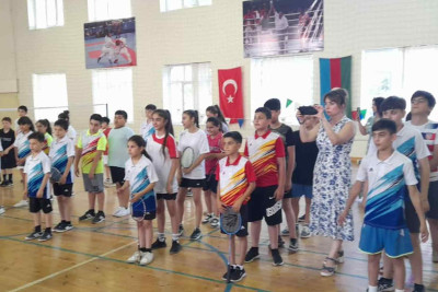 60 şagird şəhər birinciliyində iştirak edib