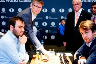 FİDE: Ülviyyə Fətəliyeva iki pillə geriləyib