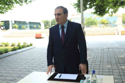 Şəhər başçısı sakinlərlə görüşüb