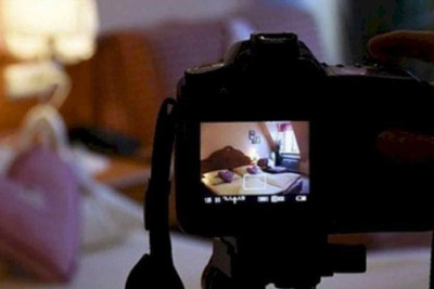 Xalası qızını yarıçılpaq fotosu ilə şantaj edənə hökm oxunub