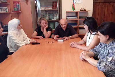 "Əcəl zəngi" başlığı altında kitab müzakirəsi baş tutub