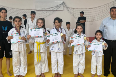 Yeniyetmələr Ağstafada birincilik uğrunda mübarizə aparıblar