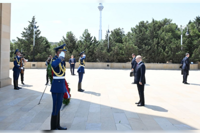 Rusiya Prezidenti İlham Əliyevlə görüşüb