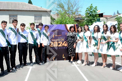 Gəncədə bir sinfin bütün məzunları tələbə adını qazanıblar