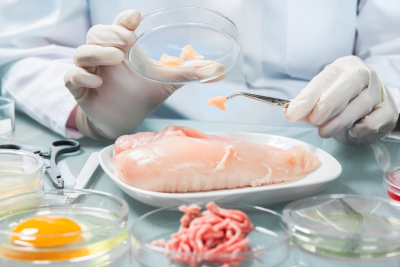 AQTA kütləvi zəhərlənmənin ilkin səbəbini müəyyən edib