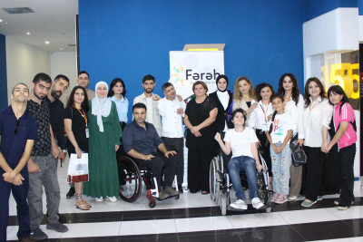 Əlilliyi olan şəxsin həyatından film nümayiş olunub