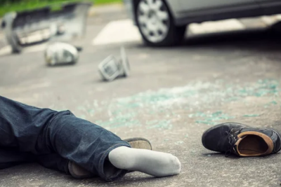 71 yaşlı kişini maşın vurub