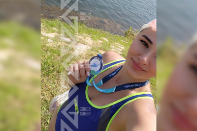 Gənc üzgüçümüz ölkə turnirində medal qazanıb