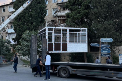 Gəncədə qanunsuz köşk aşkarlandı