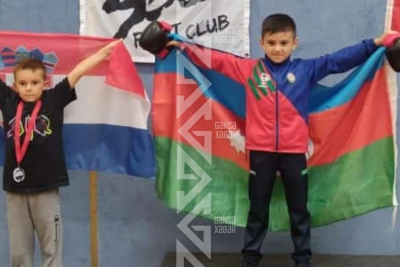 Səkkiz yaşında ikiqat dünya çempionu oldu