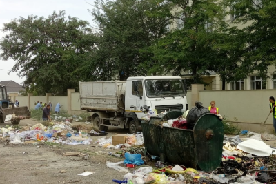 “JEK”: "Sakinlər və məktəb tərəfindən çirkəndirilən ərazi təmizlənib”