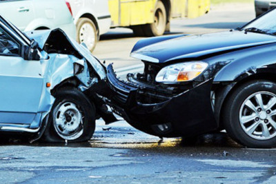 Minik avtomobilləri toqquşub – YENİLƏNİB