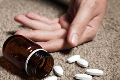 Orta yaşlı kişi dərmandan şoka düşərək ölüb