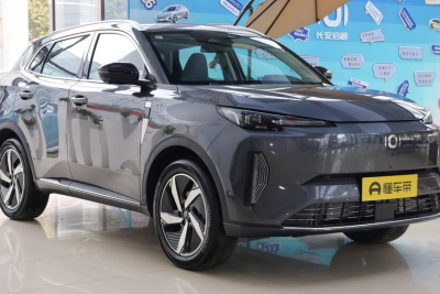 Azərbaycana 9 ayda 1.2 mlrd. dollarlıq avtomobil idxal edilib