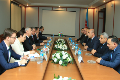 Macarıstan universitetinin rektoru Azərbaycan Texnologiya Universitetində olub