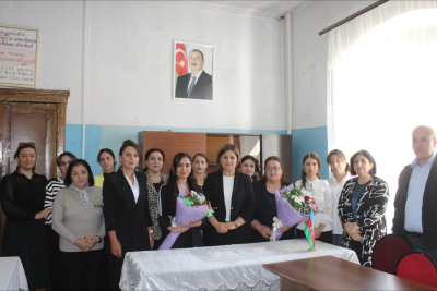 Göygöldə şəhər rəsmiləri müəllimlərlə görüşüblər