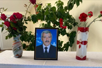 Bu məktəbin qocaman müəllimi vəfat etdi