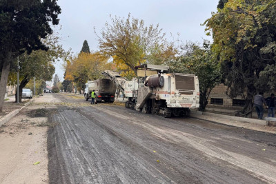 Gəncədə mərkəzi yollar təmir edilir