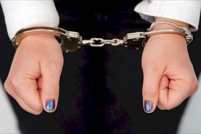 İnsan alverində günahlandırılan qadın həbs edildi