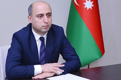 Emin Əmrullayev 1500 məktəbin bağlanacağı xəbərini TƏKZİB ETDİ