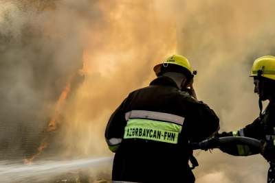 Yaşayış evinin çox hissəsi yanıb