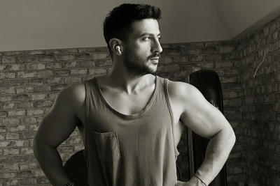 “Ən böyük rəqibimiz özümüzük" - Gəncəli Əməkdar artist