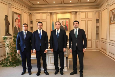 Elçin Kərimov kollektivə təqdim edilib