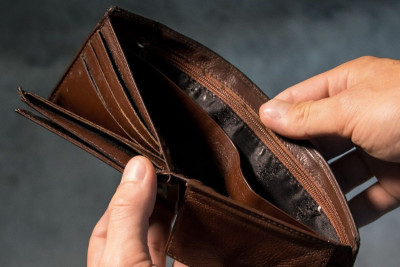 Gəncənin bu qurumundan ŞİKAYƏT - ƏMƏK HAQLARI VERİLMİR