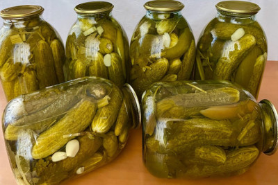 Xiyar turşusundan zəhərləndi, 8 gün sonra öldü