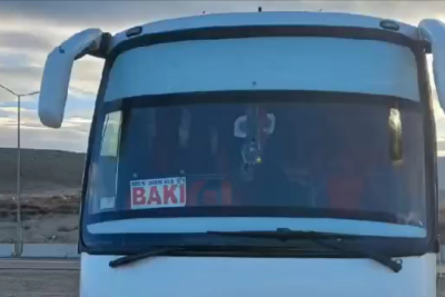 Sərnişinlərin həyatını təhlükəyə atan sürücü saxlanıldı - VİDEO