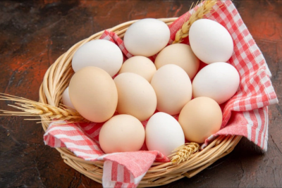 Yumurtanın qiyməti 22 qəpiyə QALXDI – Qıtlıq, yoxsa bayramqabağı BAHALAŞMA?