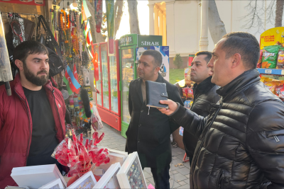 Gəncədə küçə ticarətinə qarşı reydlər davam edir