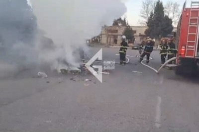 Gəncədə vaxtında daşınmayan məişət tullantıları yandırılır - VİDEO