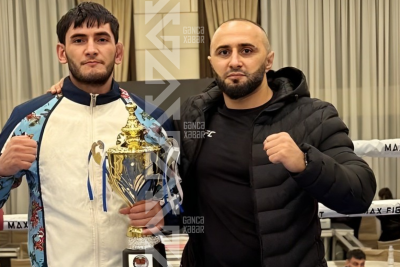 Döyüşçümüz erməniyə qalib gəldi