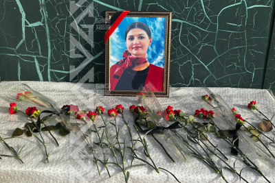 Hökumənin atası evində yas mərasimi keçirilir - VİDEO