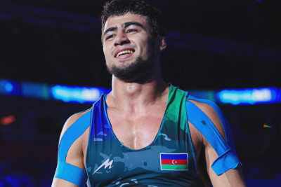 Goranboylu güləşçinin toyu oldu - VİDEO